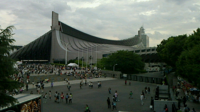 東京